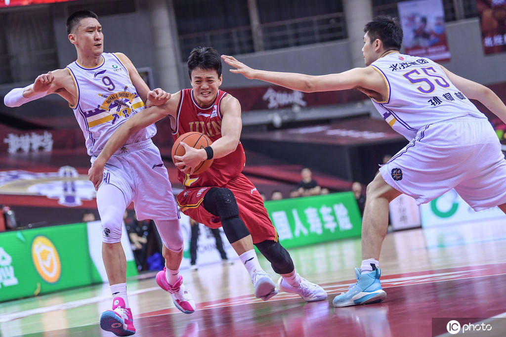 爱游戏-包含风云突变！毕尔巴鄂竞技冲刺阶段手感冰凉，CBA常规赛版图或变，态度坚定，球队文化再被提及的词条