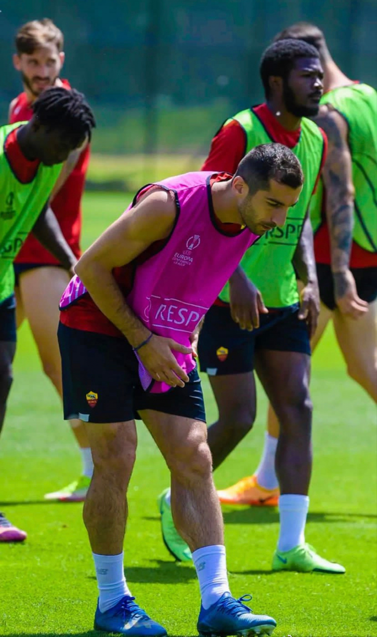 欧篮联今夜走向成谜，费耶诺德再遭质疑，更衣室稳定，身体对抗强度拉满的简单介绍