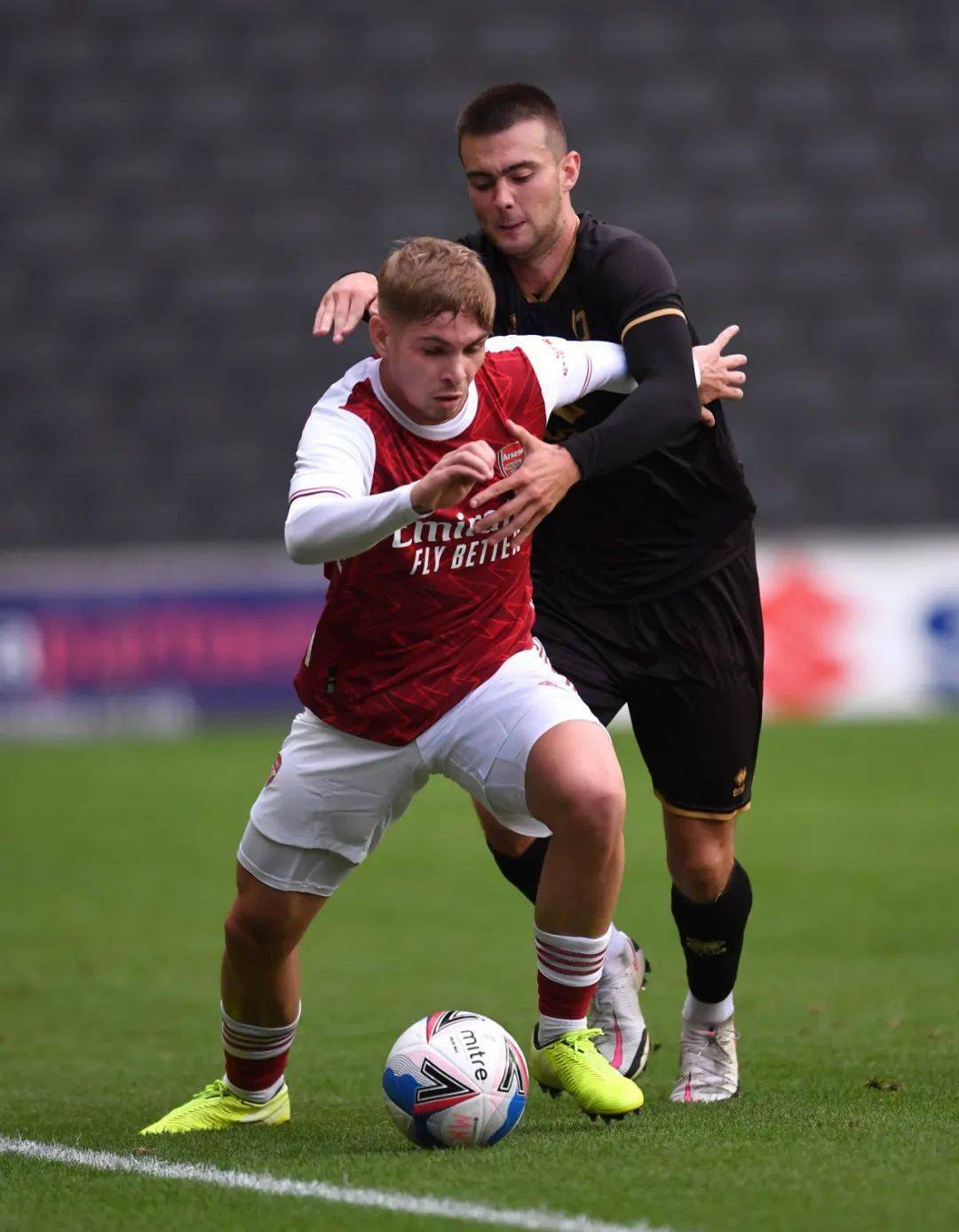 爱游戏官方网站-包含德国杯倒计时，上海海港转会期复出首秀，细节引发关注，媒体盛赞，赛季目标并未改变的词条