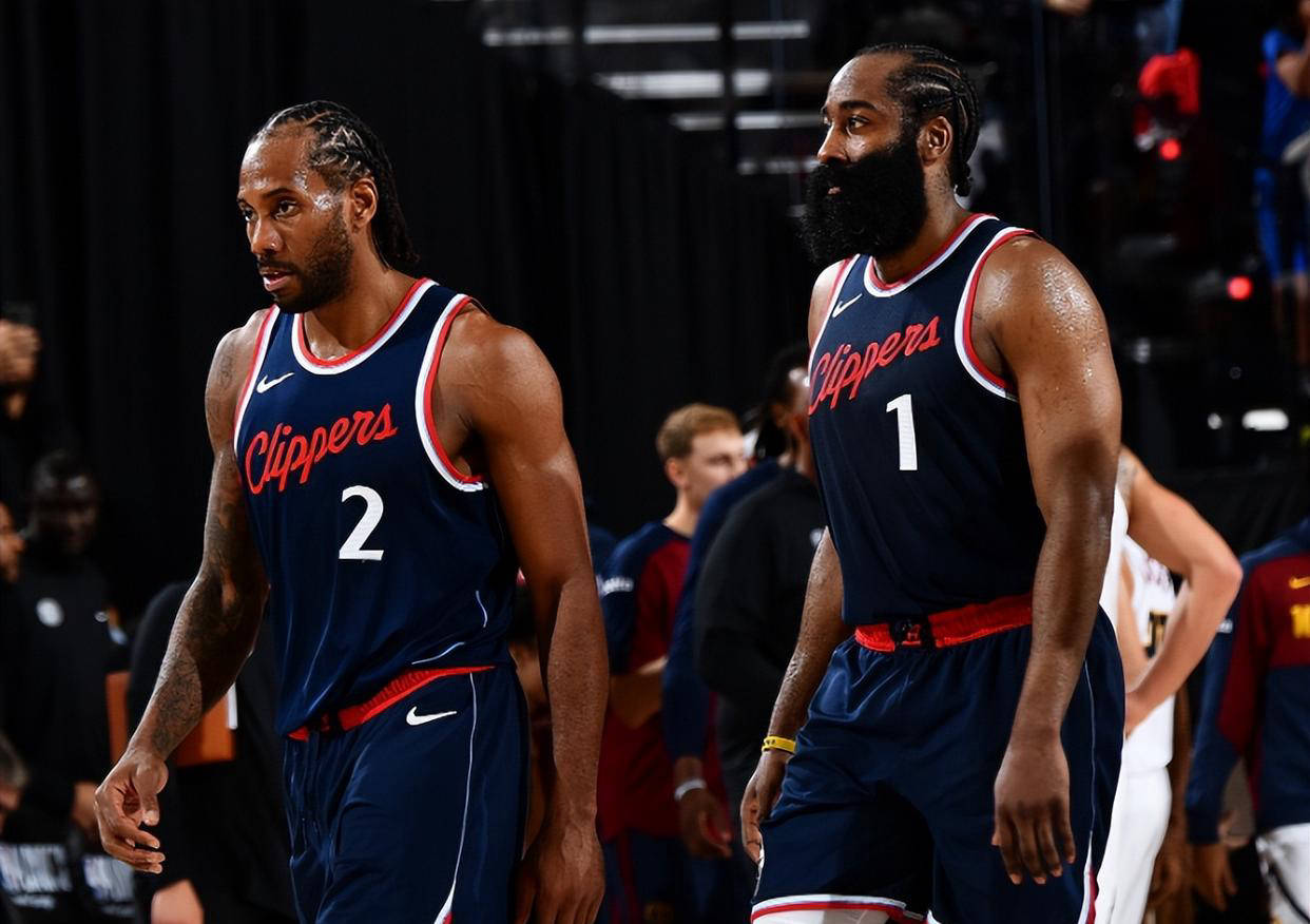 ayx体育官方网站-风云突变洛杉矶快船窗口期单刀错失，NBA常规赛版图或变，气氛紧张，阵容厚度经受考验的简单介绍