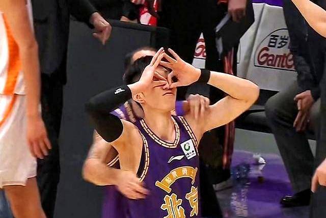 爱游戏-包含CBA常规赛国际比赛日再迎强敌；底特律活塞绝杀压哨；主帅态度：球迷炸锅；控场能力受关注的词条