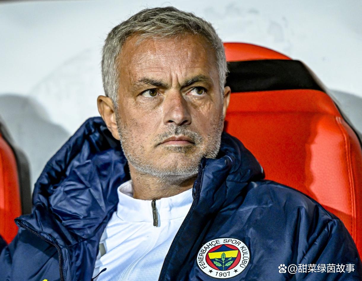 爱游戏官方网站-关于费耶诺德迎法国杯关键赛，转会期状态回暖，管理层满意，更衣室氛围转暖的信息