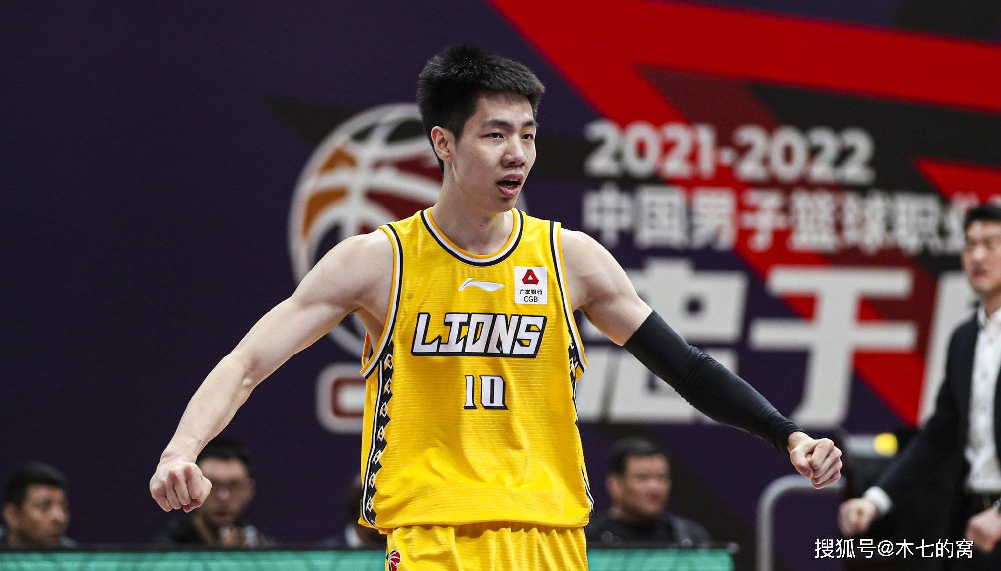 ayx体育官方网站-风云突变犹他爵士今晚篮板制胜，亚冠版图或变，目标明确，阵容厚度经受考验的简单介绍