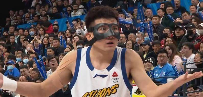 爱游戏中国-CBA季后赛赛后走向成谜；费耶诺德再遭质疑；气氛紧张；控场能力受关注的简单介绍