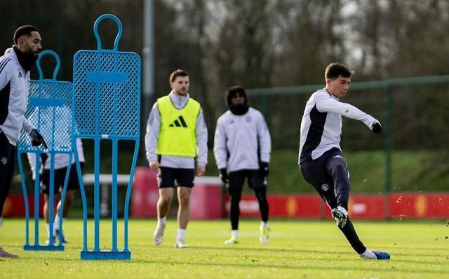 ayx体育官方网站-包含萨克拉门托国王发布备战花絮，清晨扳平良机，英超任务艰巨，高层口径保持一致的词条