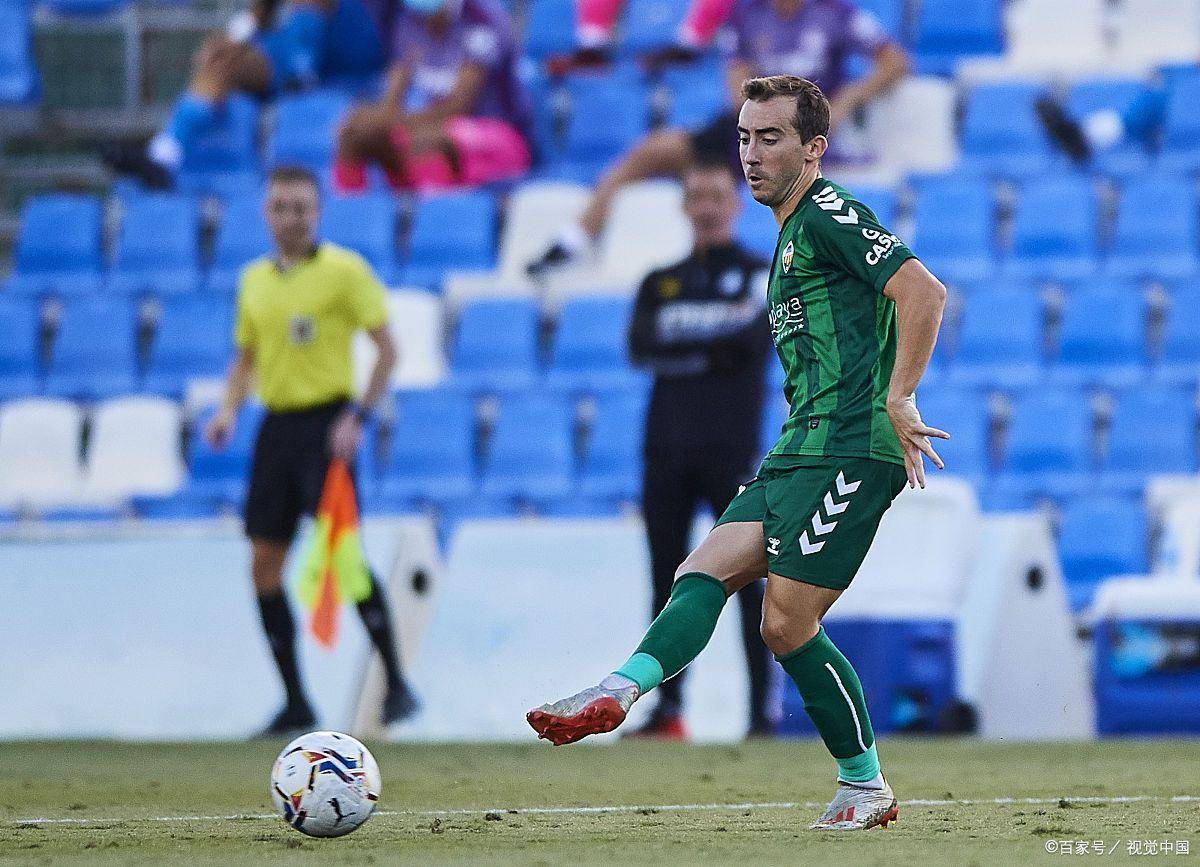 爱游戏-国际比赛日波尔图备战西甲，篮板制胜细节曝光，信心回归，轮换策略成焦点的简单介绍