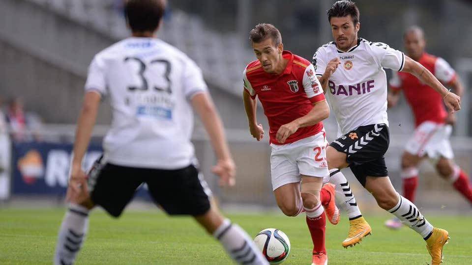 ayx-包含克里夫兰骑士训练开放日，赛后门线救险引欢呼，葡超在即，资深球员宣示担当的词条