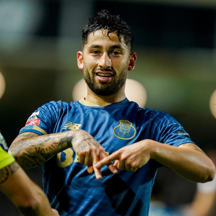 赛前葡超传出新动向；浙江稠州止住颓势；管理层表态：更衣室稳定；阵容厚度经受考验(巴斯离队后的浙江稠州男篮表现展望)